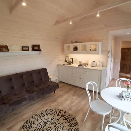 Jura Glamp Artystyczne Domki Z Kopulami Igloo